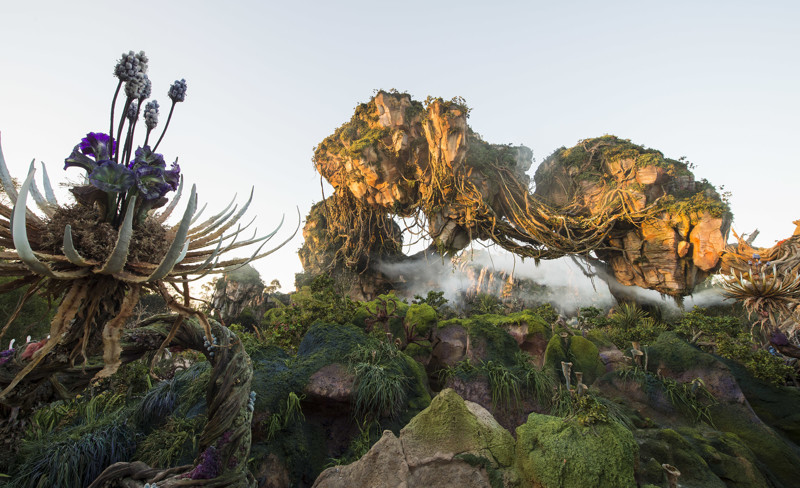 Открылся новый тематический парк в Disney World посвященный вселенной фильма "Аватар"