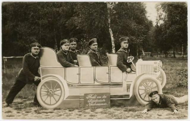 Забавные армейские фотографии, сделанные в период между 1912 и 1945 годами