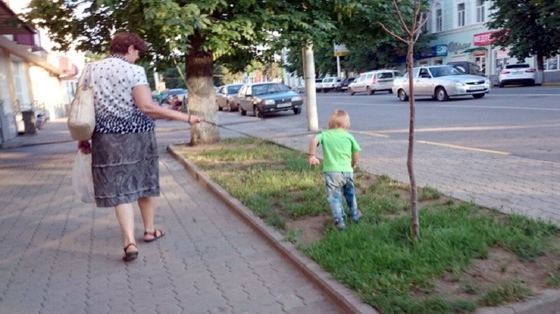 Попробуй теперь докажи, что женщины слабый пол