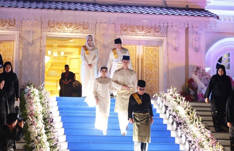 Малазийская принцесса вышла замуж за обычного менеджера.