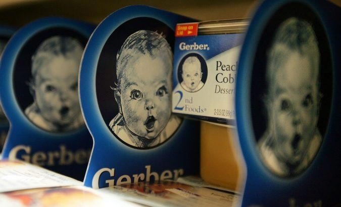 Как вы думаете, как сейчас выглядит ребенок с упаковки детского питания Gerber