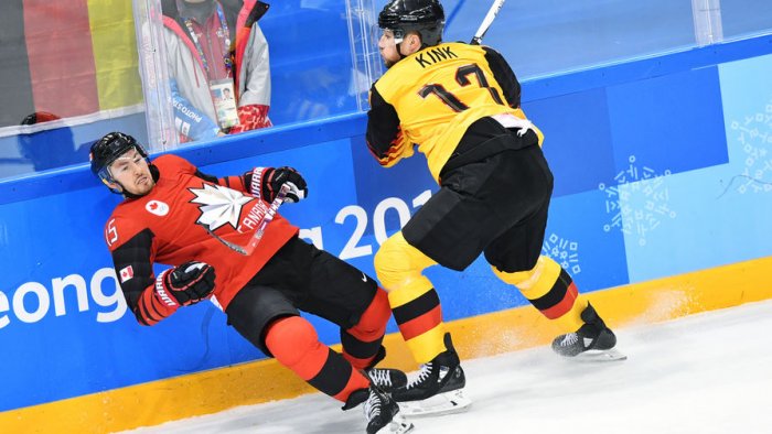 Хоккейная сенсация: немцы выбили канадцев в полуфинале Игр в Пхенчхане