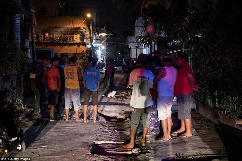 Народные расправы на Филиппинах: на войне против наркотиков убиты более 4 тысяч человек