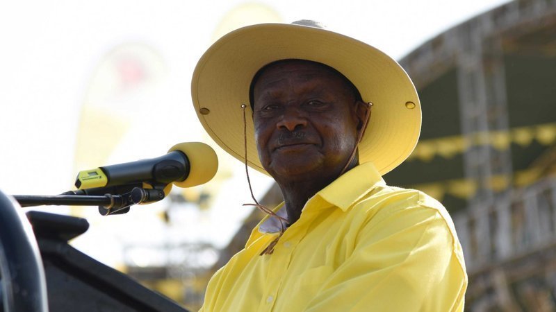 "Рот создан для еды!" Президент Уганды собрался запретить оральный секс