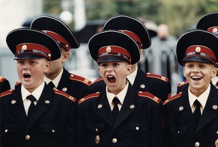 Вспоминая эпоху: яркие кадры России 90-х