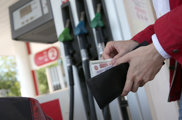 Цены на бензин не будут снижены